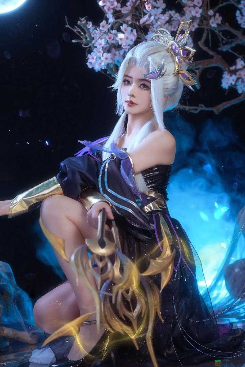 游龙清影无小内无爱心图片：王者荣耀虞姬 cos 写真